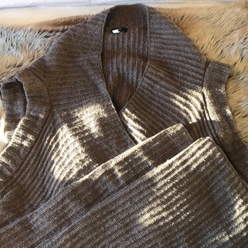Sweater Wrap - Picture 3 of 3